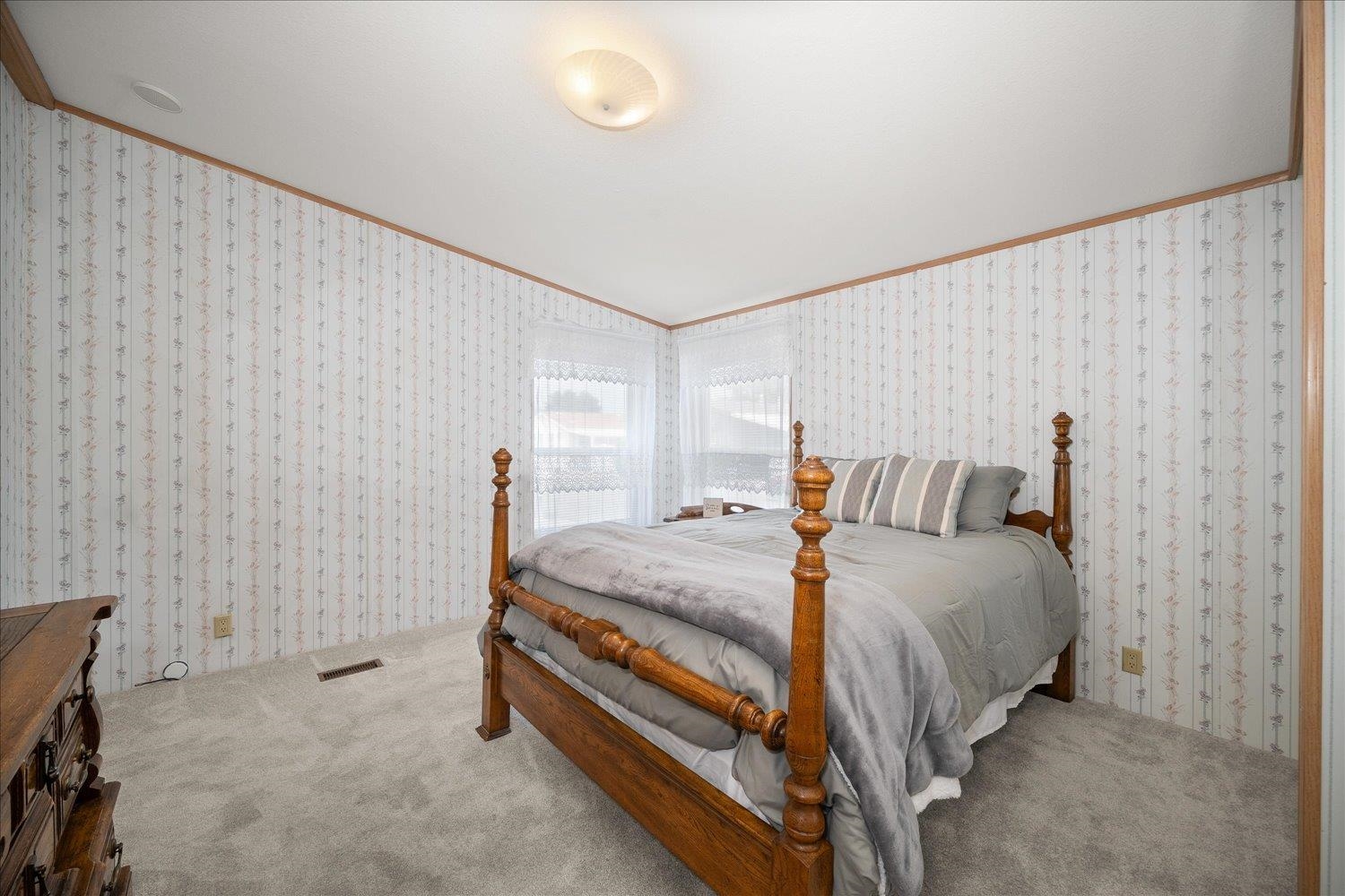 19029 E Boone Ave - Photo 20