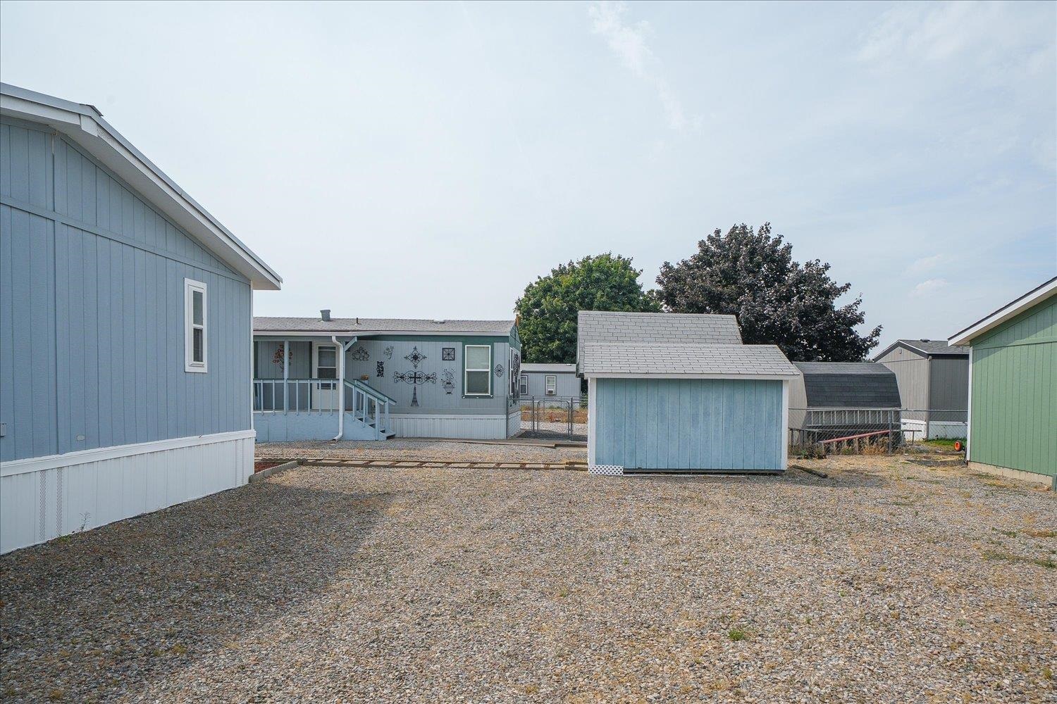 19029 E Boone Ave - Photo 30