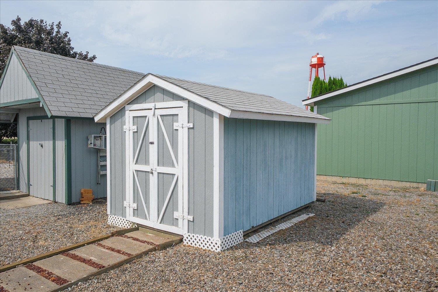 19029 E Boone Ave - Photo 32