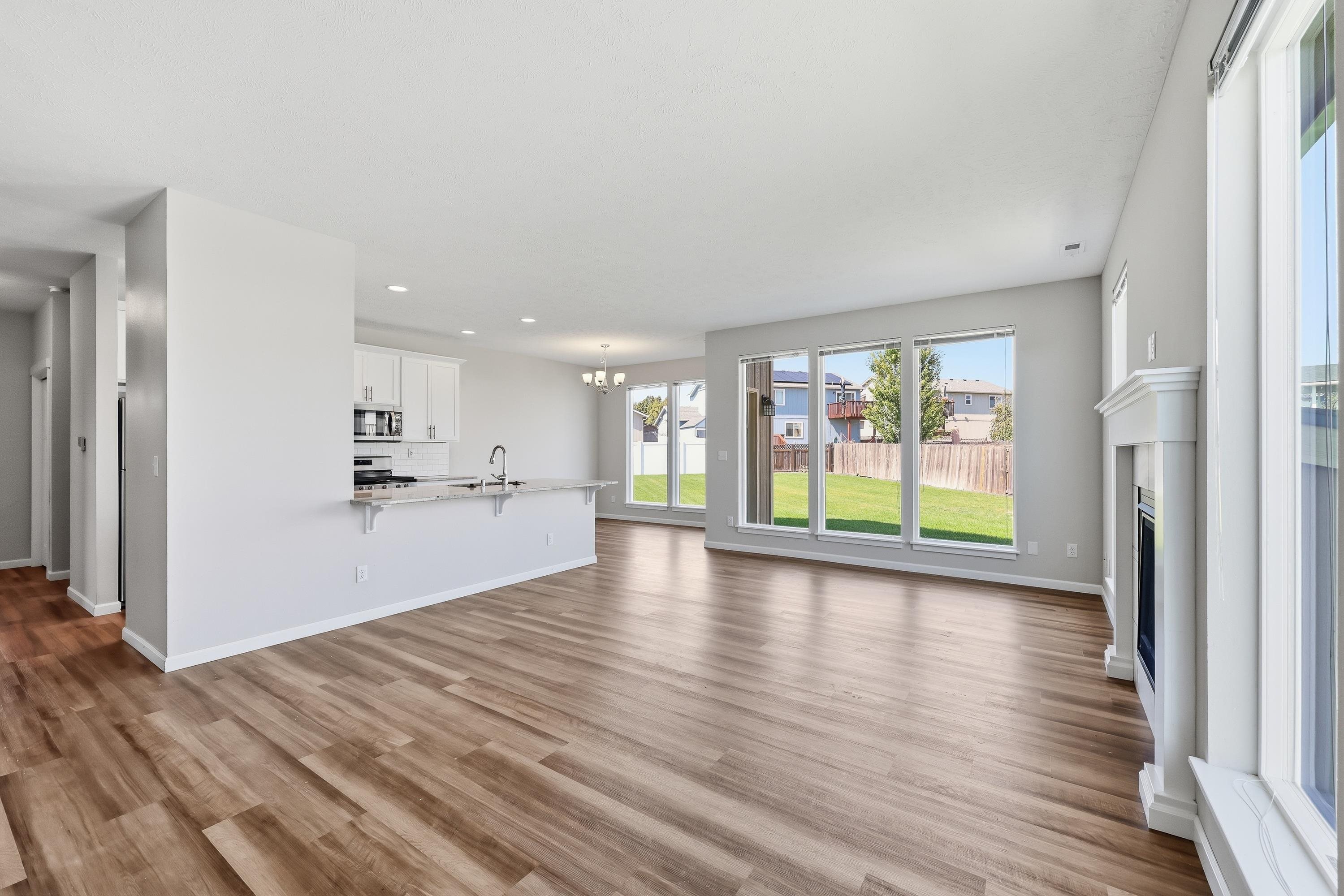 1610 W Lavender Ct - Photo 3