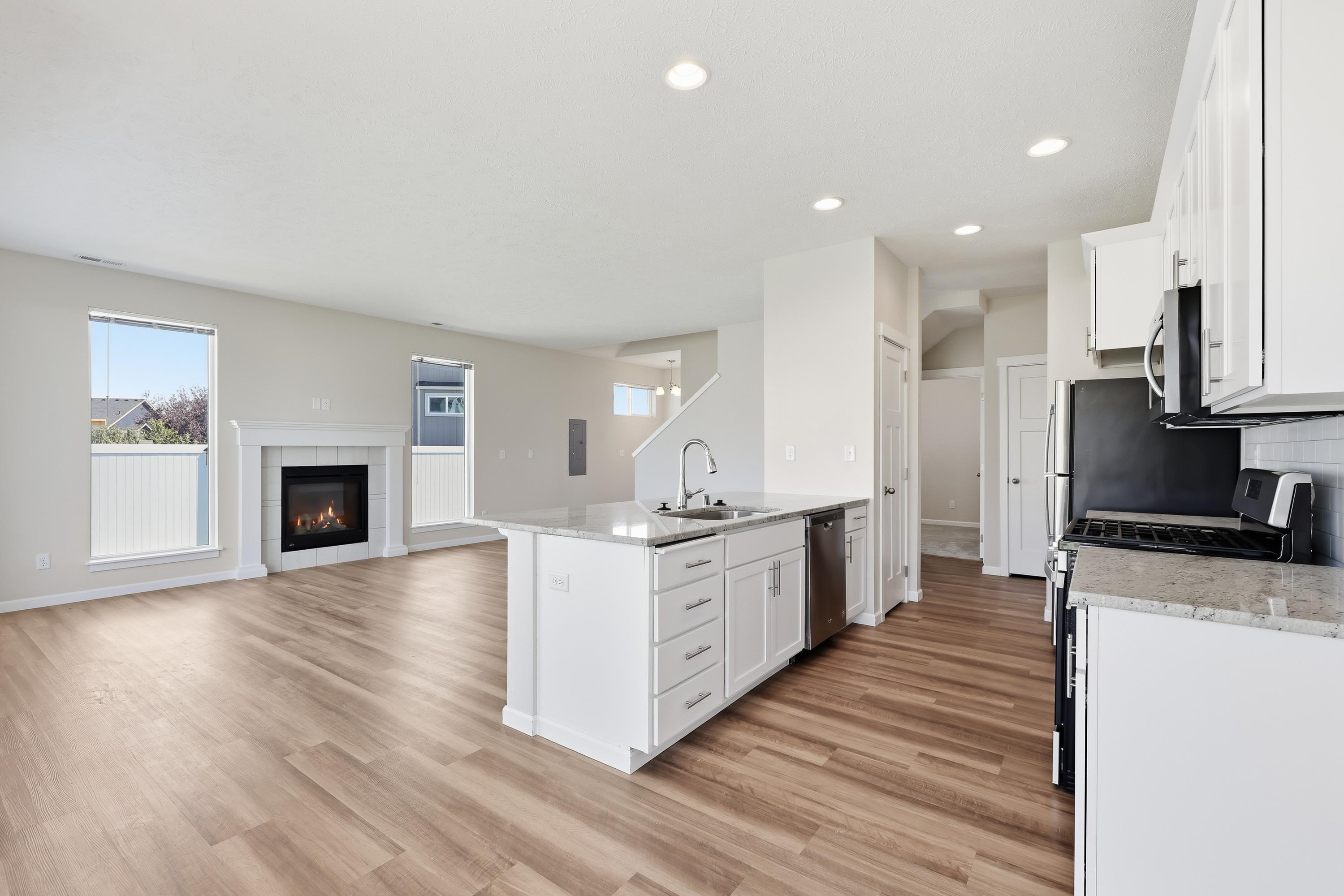 1610 W Lavender Ct - Photo 6