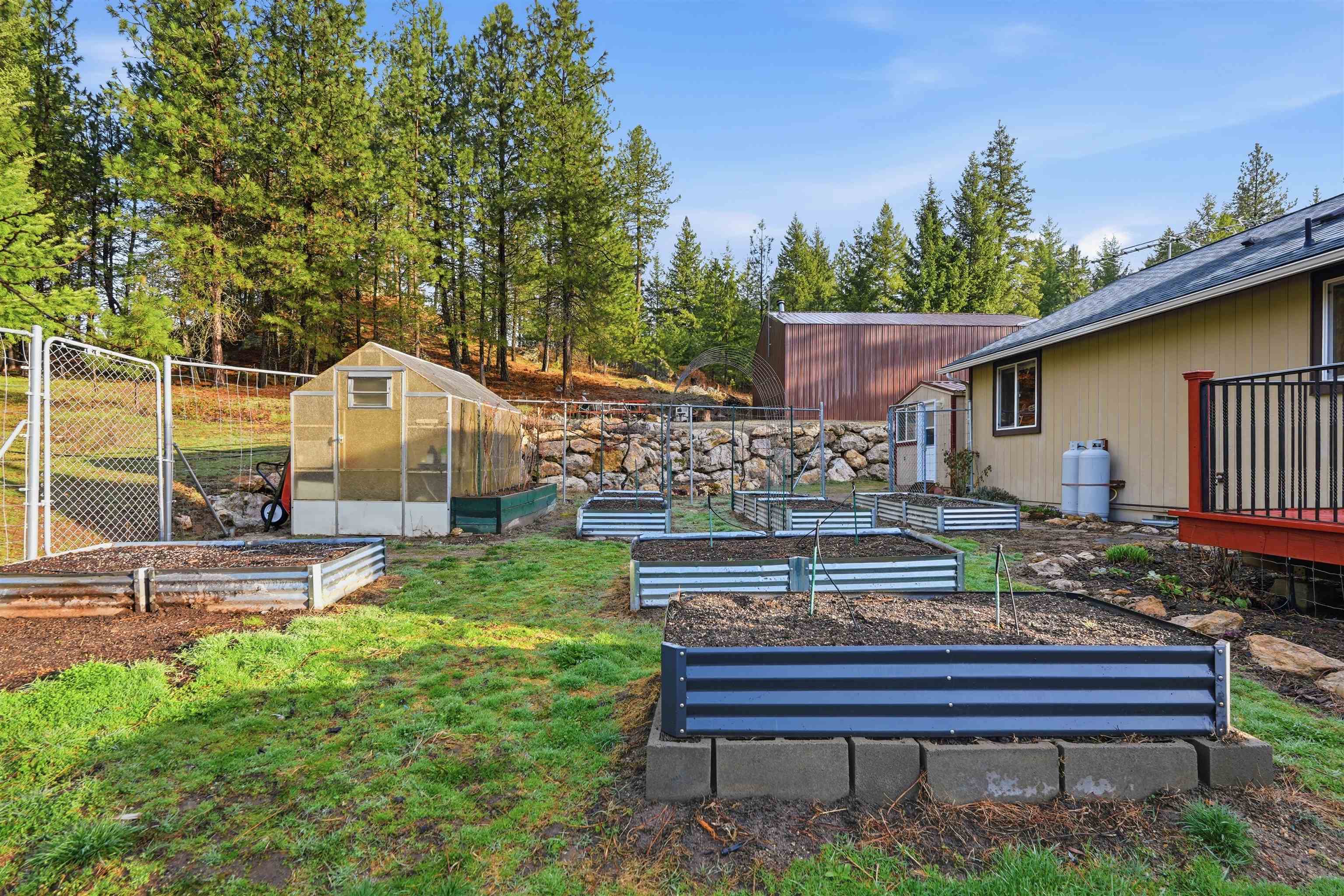 702 McCammon Dr - Photo 28