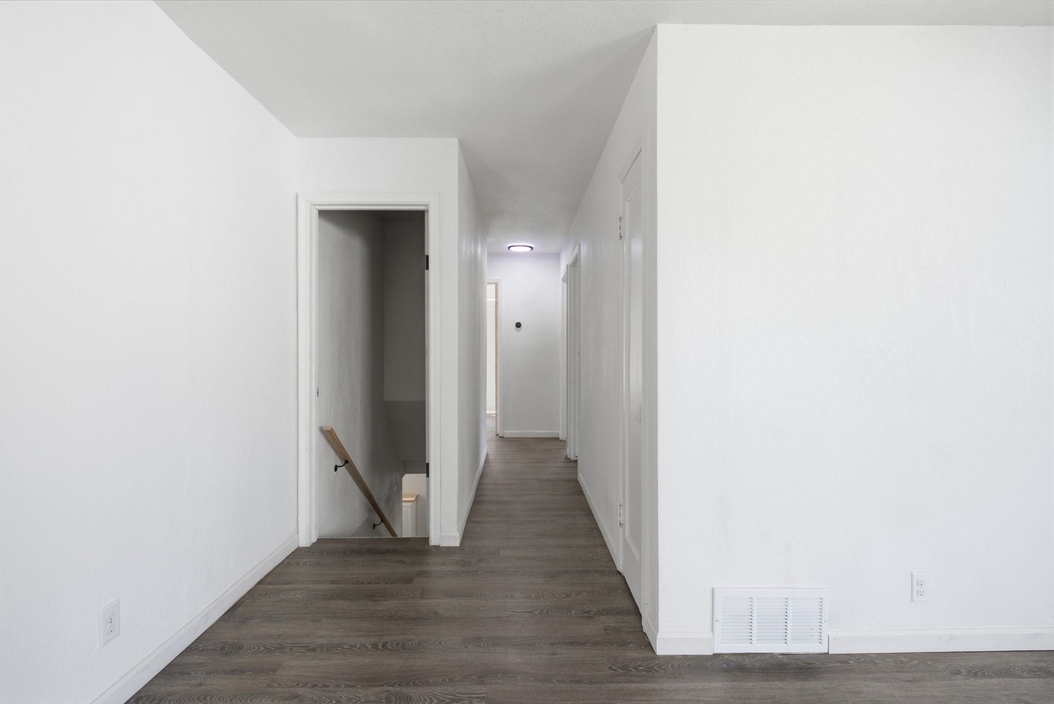 1410 E Thurston Ave - Photo 10