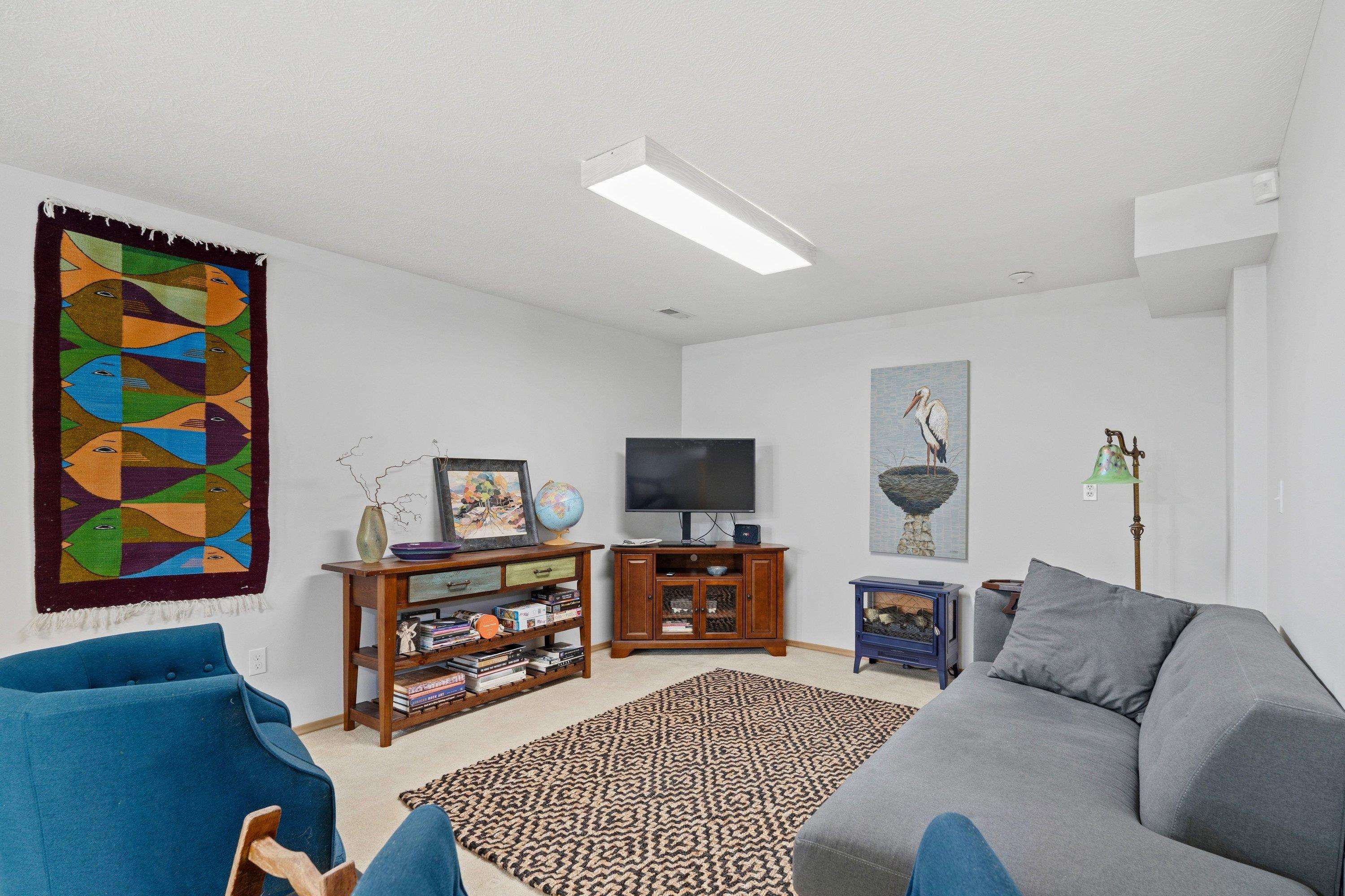 6424 N Royal Crescent Ln - Photo 32