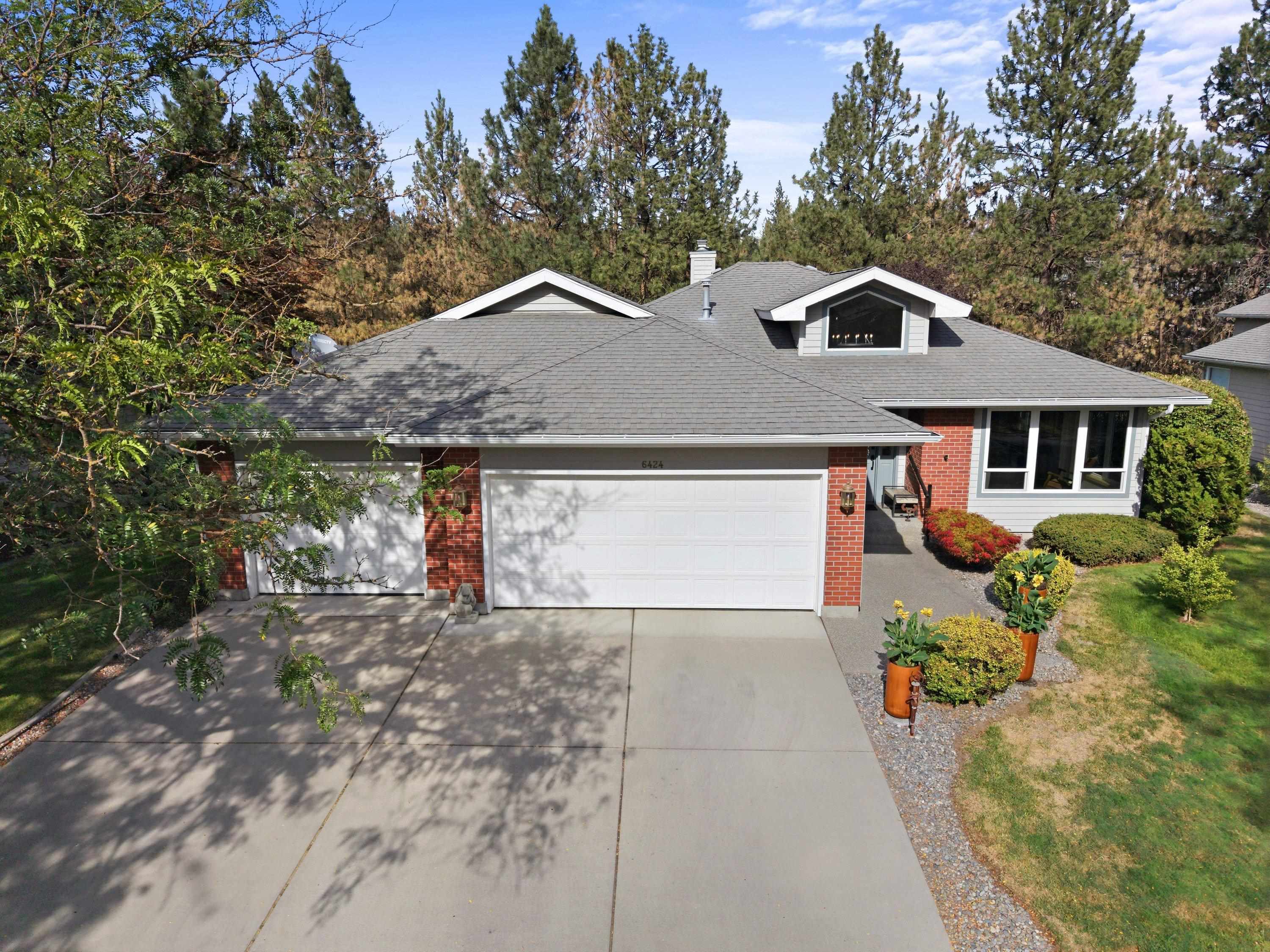 6424 N Royal Crescent Ln - Photo 2