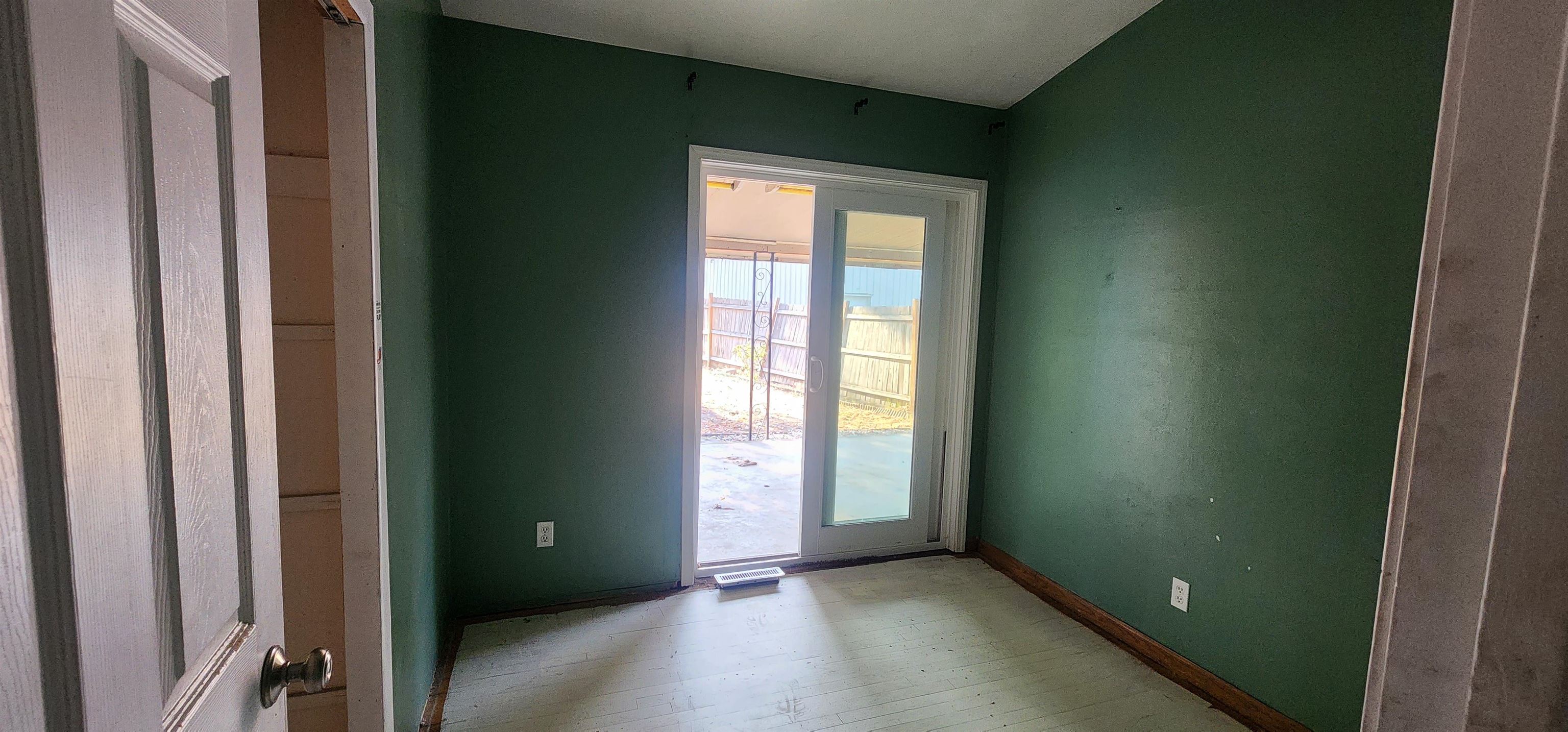 6907 N Stevens St - Photo 10