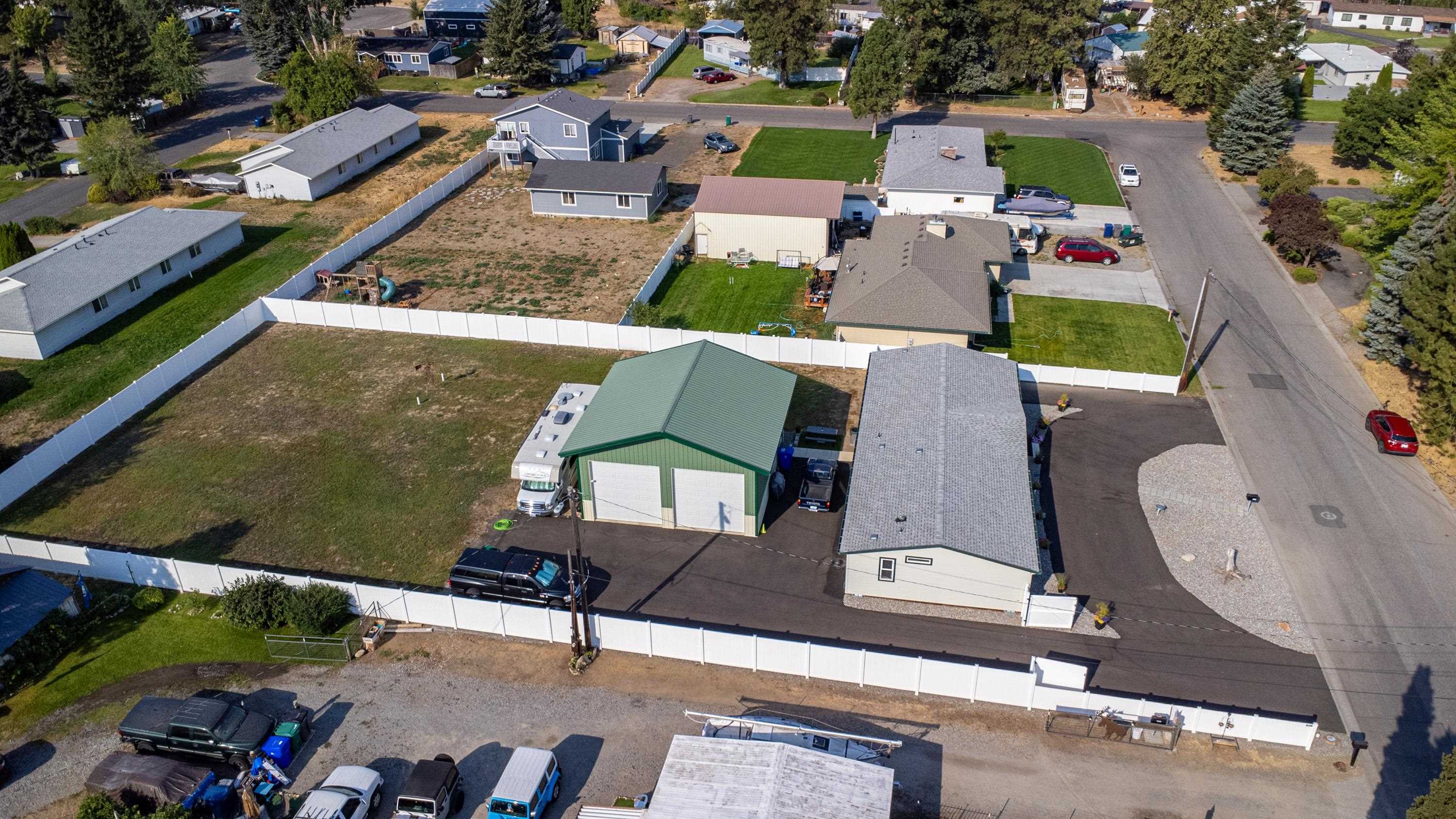 3518 E 3rd Ave - Photo 3