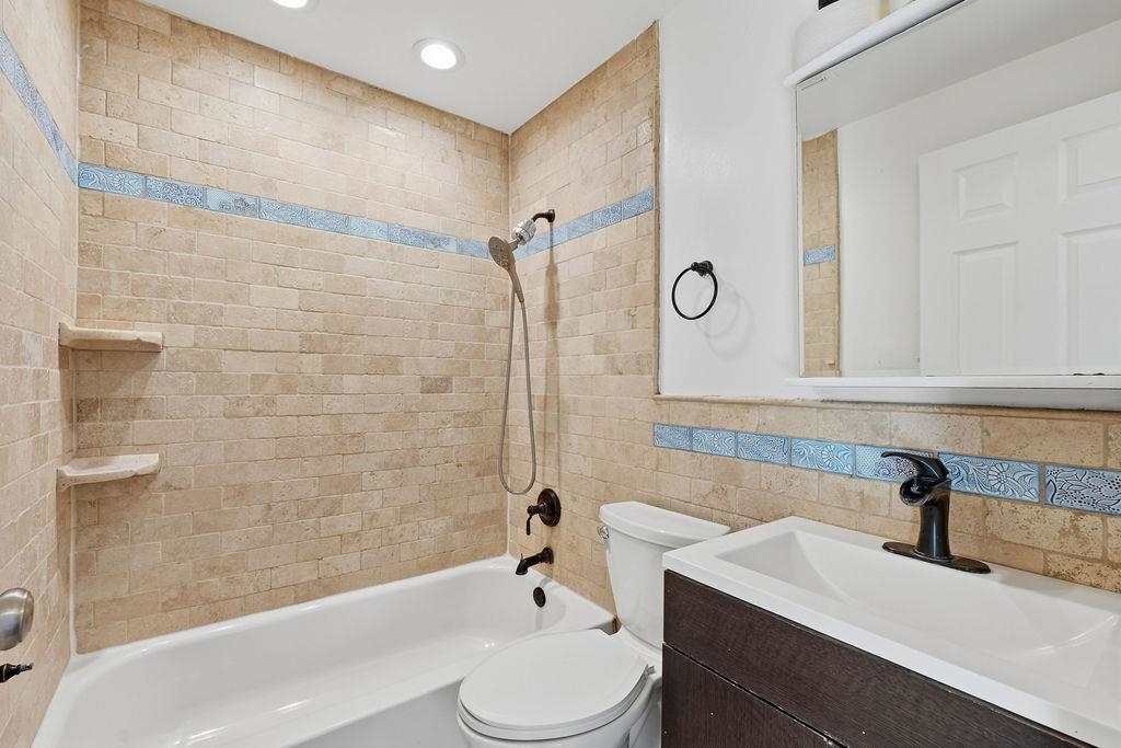 2527 W Lacrosse Ave - Photo 19