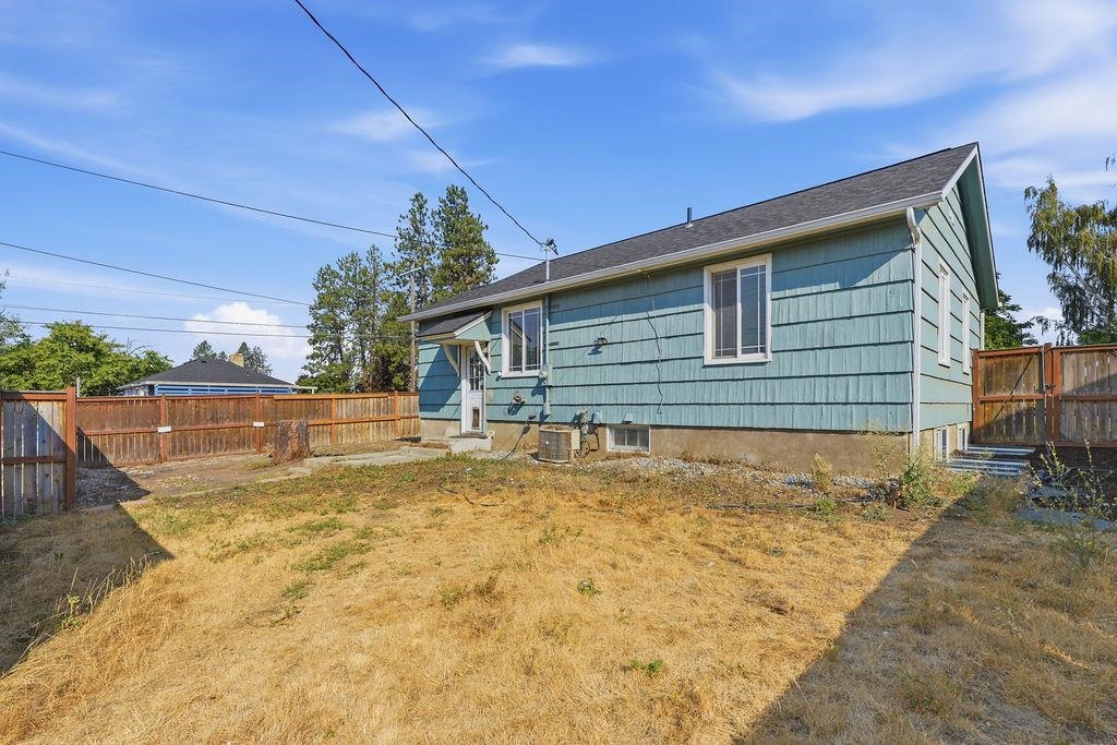 2527 W Lacrosse Ave - Photo 31