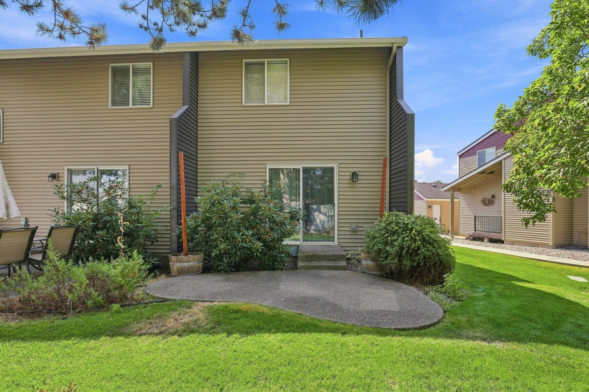 23011 E Colt Ln - Photo 2