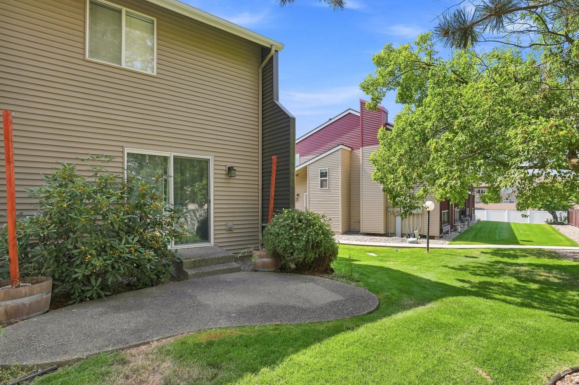 23011 E Colt Ln - Photo 3