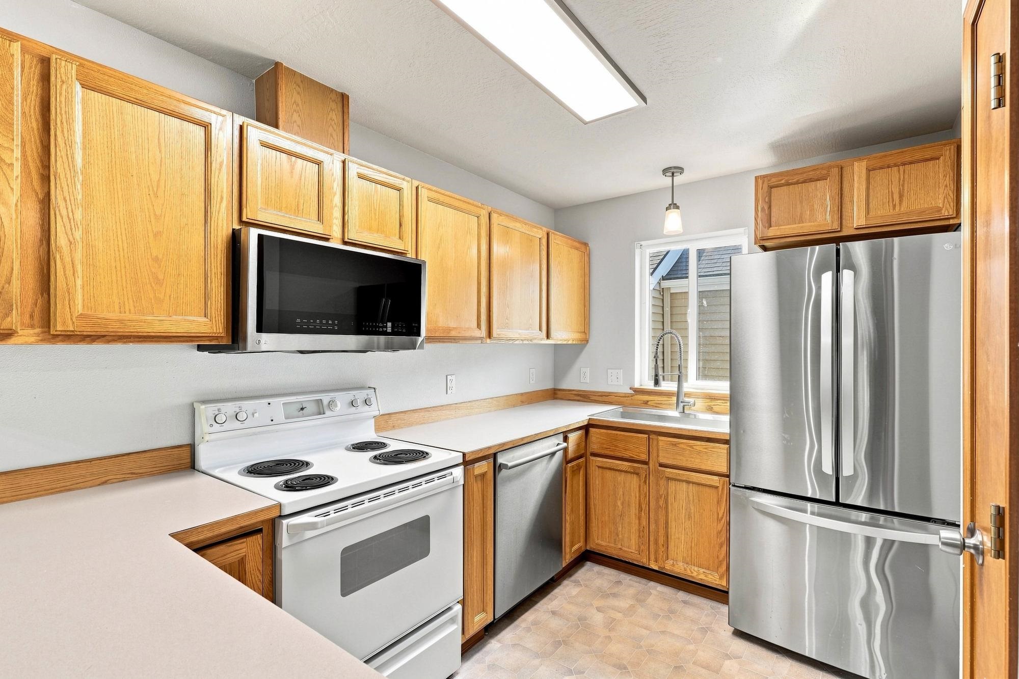 23011 E Colt Ln - Photo 7