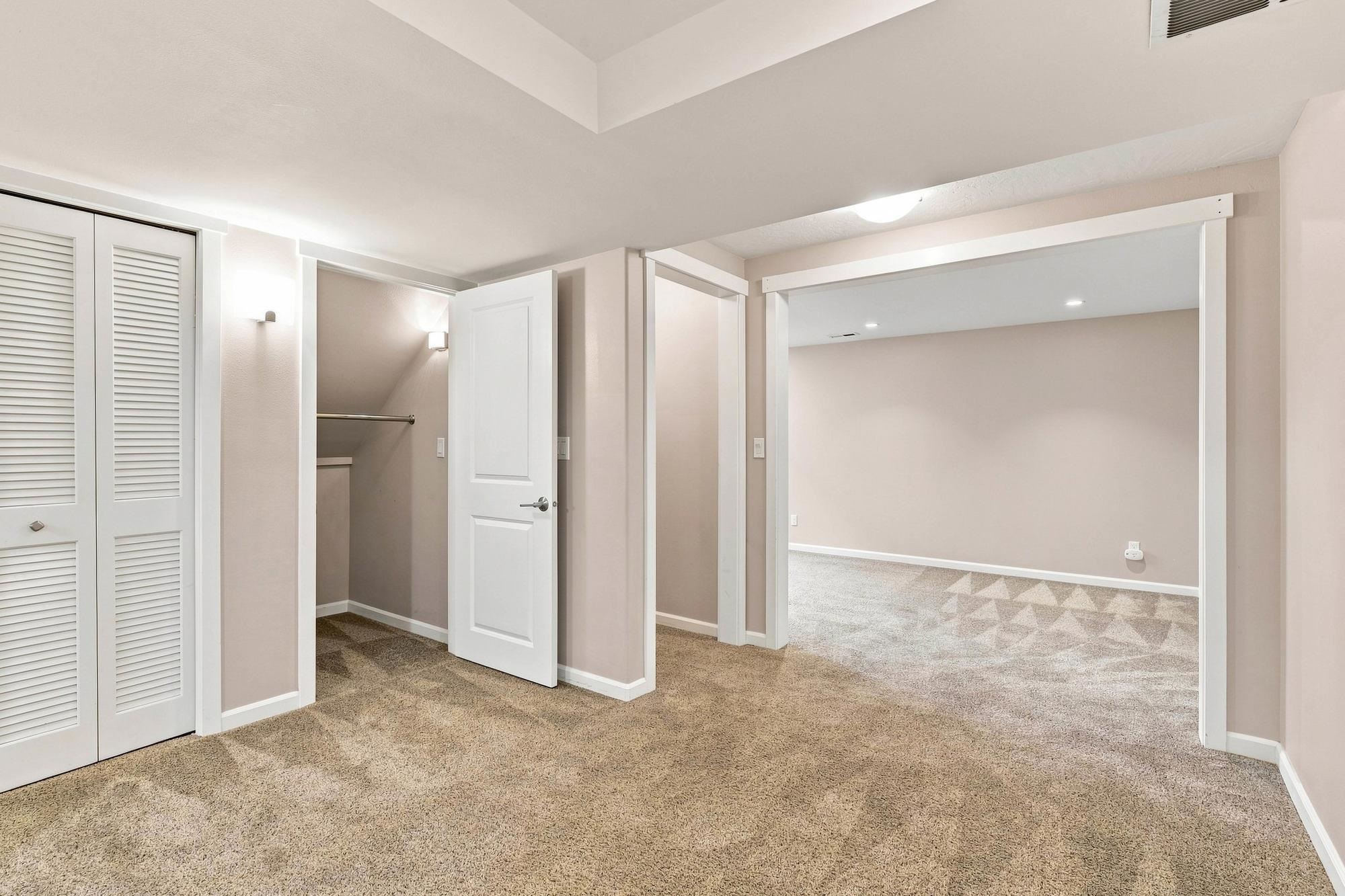 23011 E Colt Ln - Photo 15