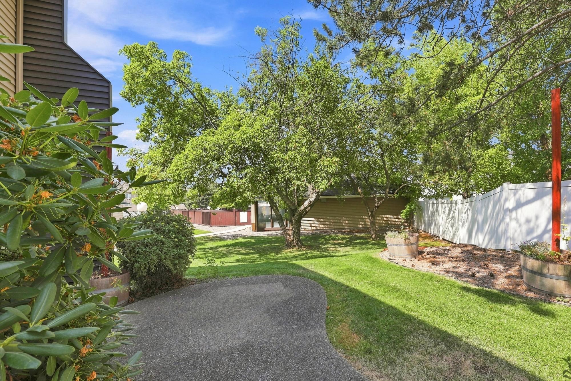 23011 E Colt Ln - Photo 20