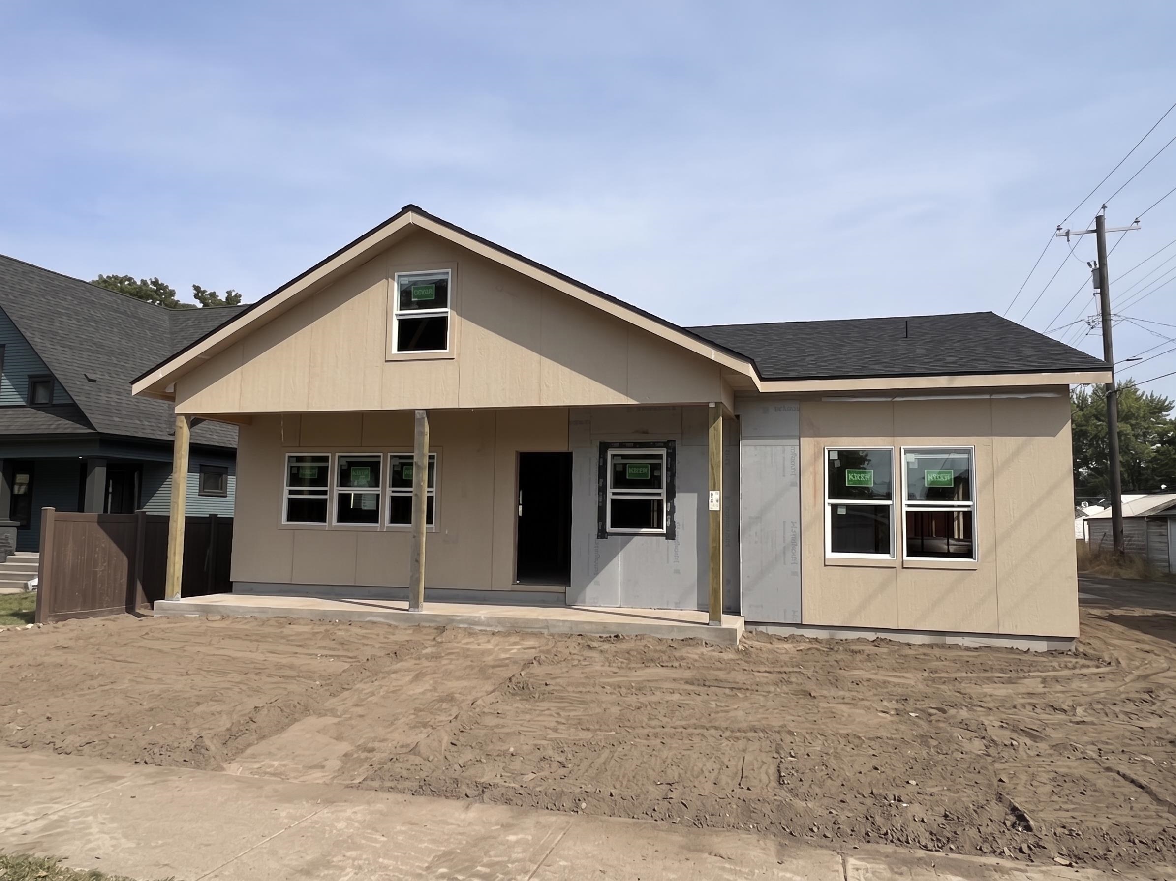 818 W Nebraska Ave - Photo 2