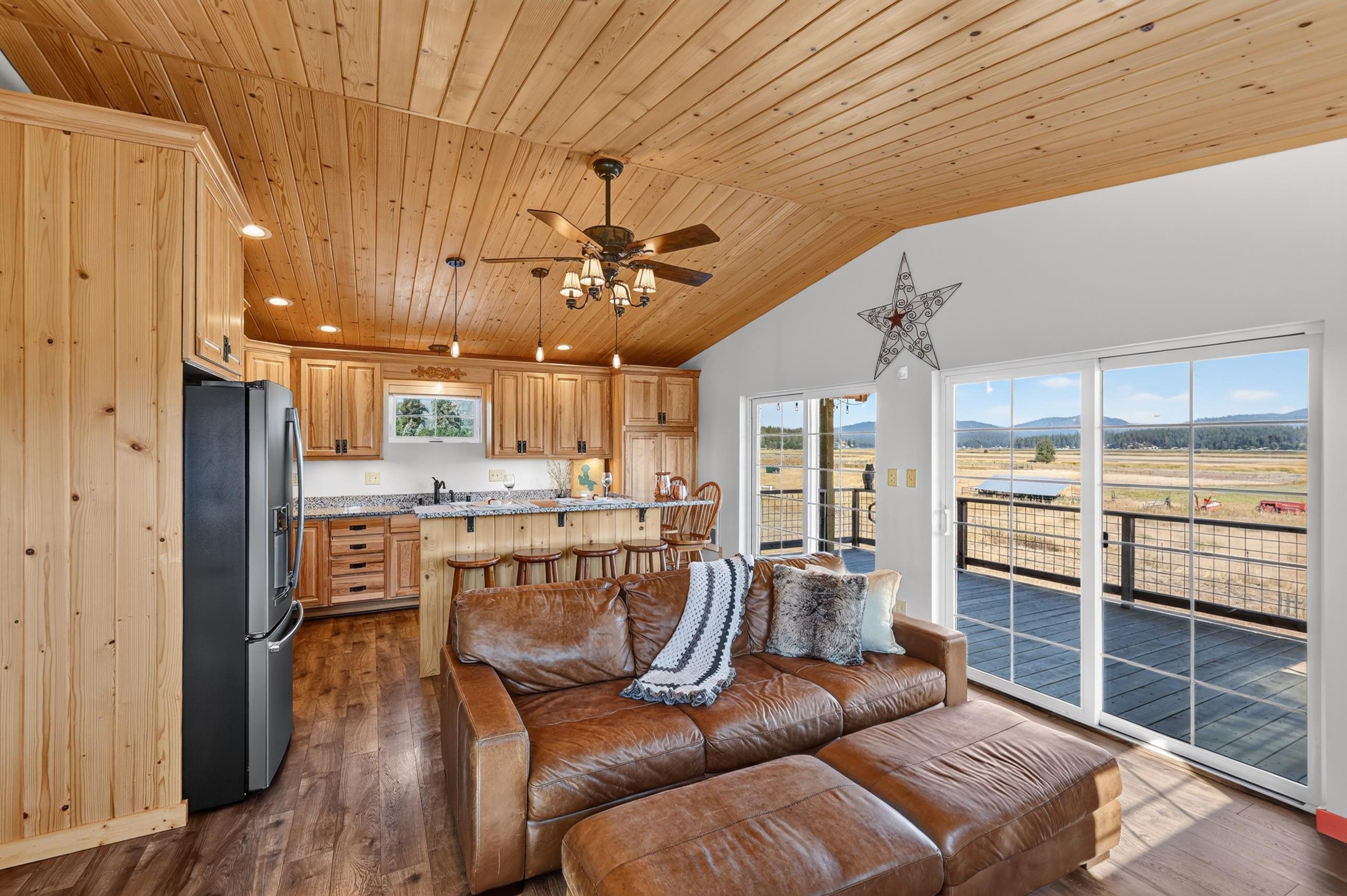 10208 N West Newman Lake Dr - Photo 7