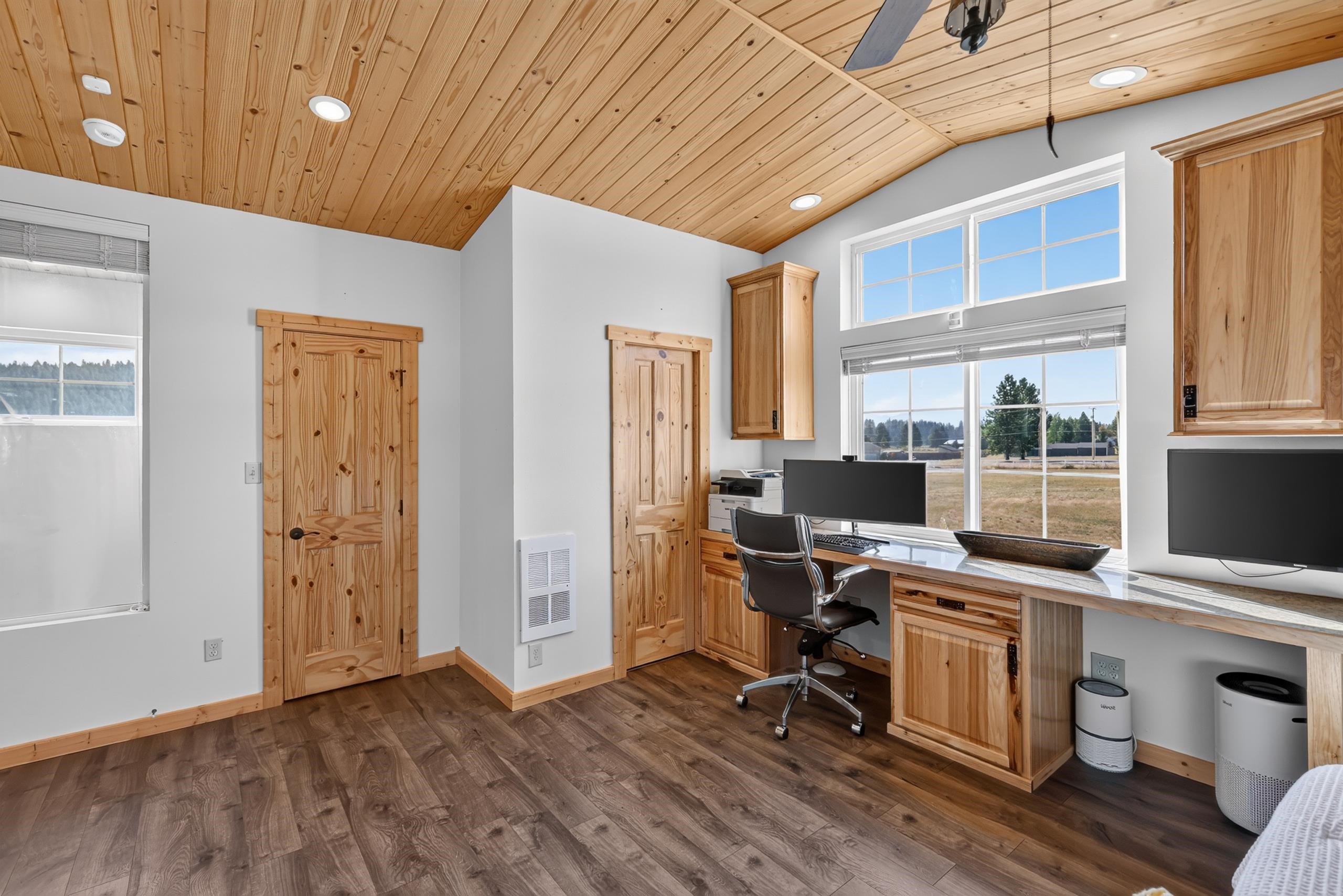 10208 N West Newman Lake Dr - Photo 22