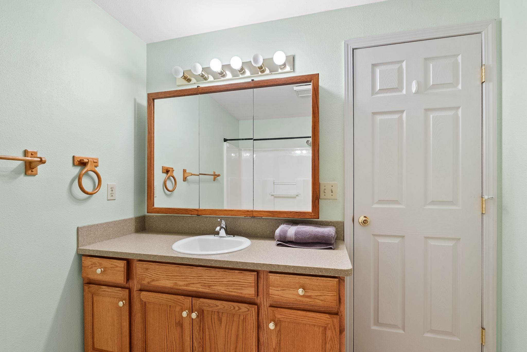 11008 E 35th Ave - Photo 25