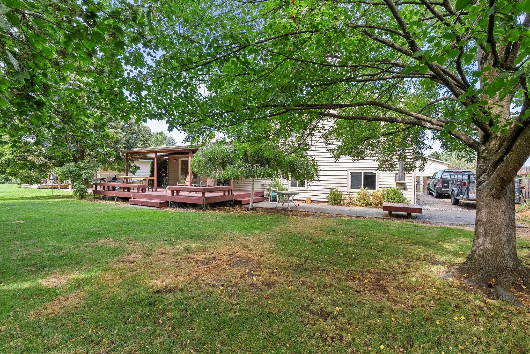 11008 E 35th Ave - Photo 6