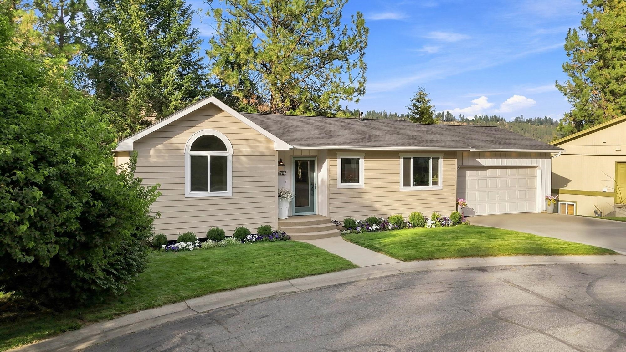 4707 S Keyes Ct - Photo 2