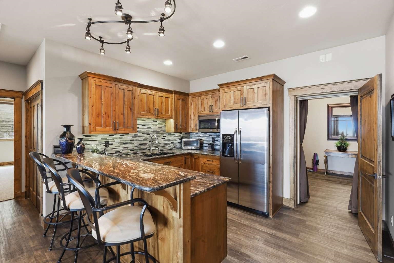 224 N CHIEF GARRY Dr - Photo 26
