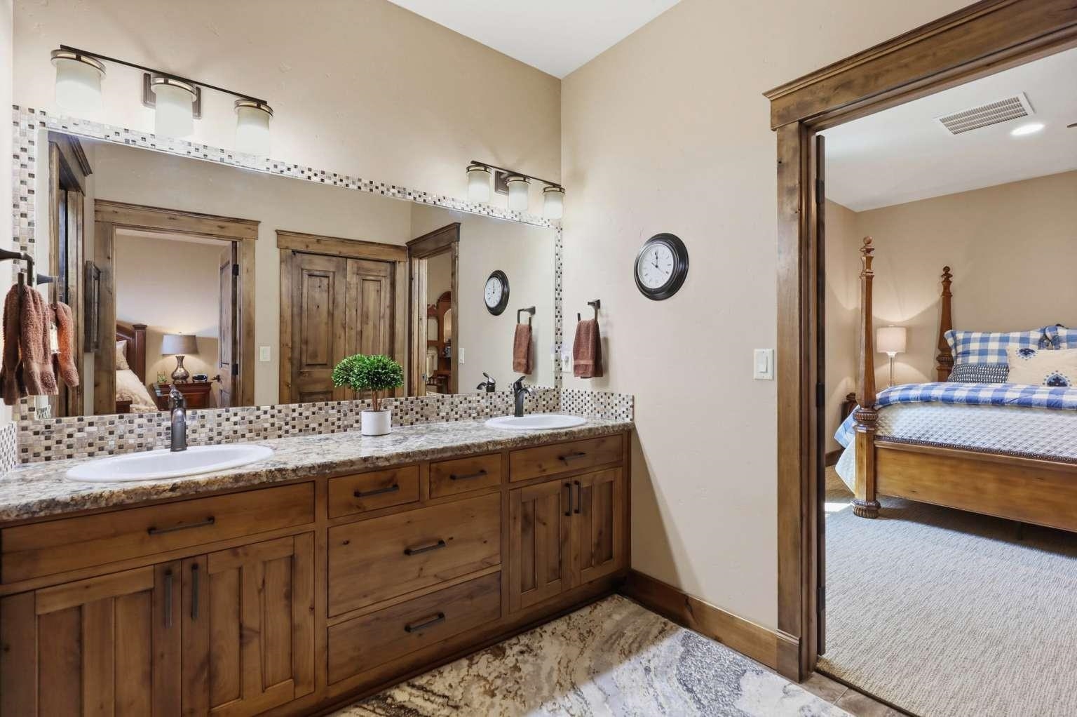 224 N CHIEF GARRY Dr - Photo 31