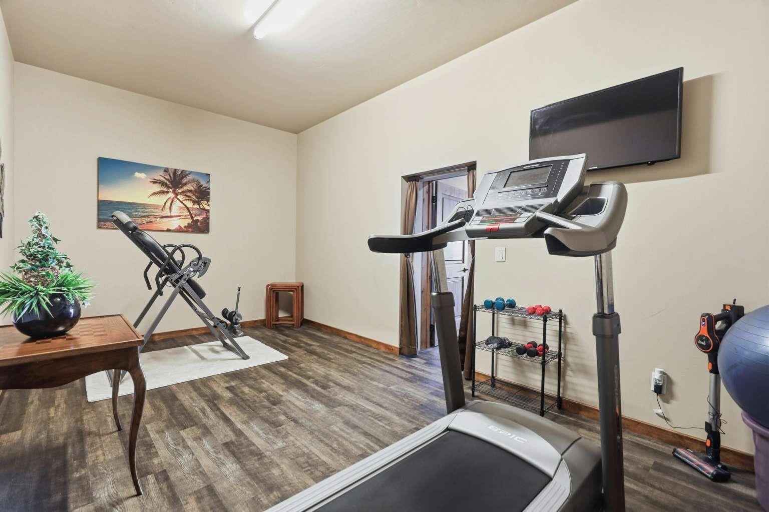 224 N CHIEF GARRY Dr - Photo 35