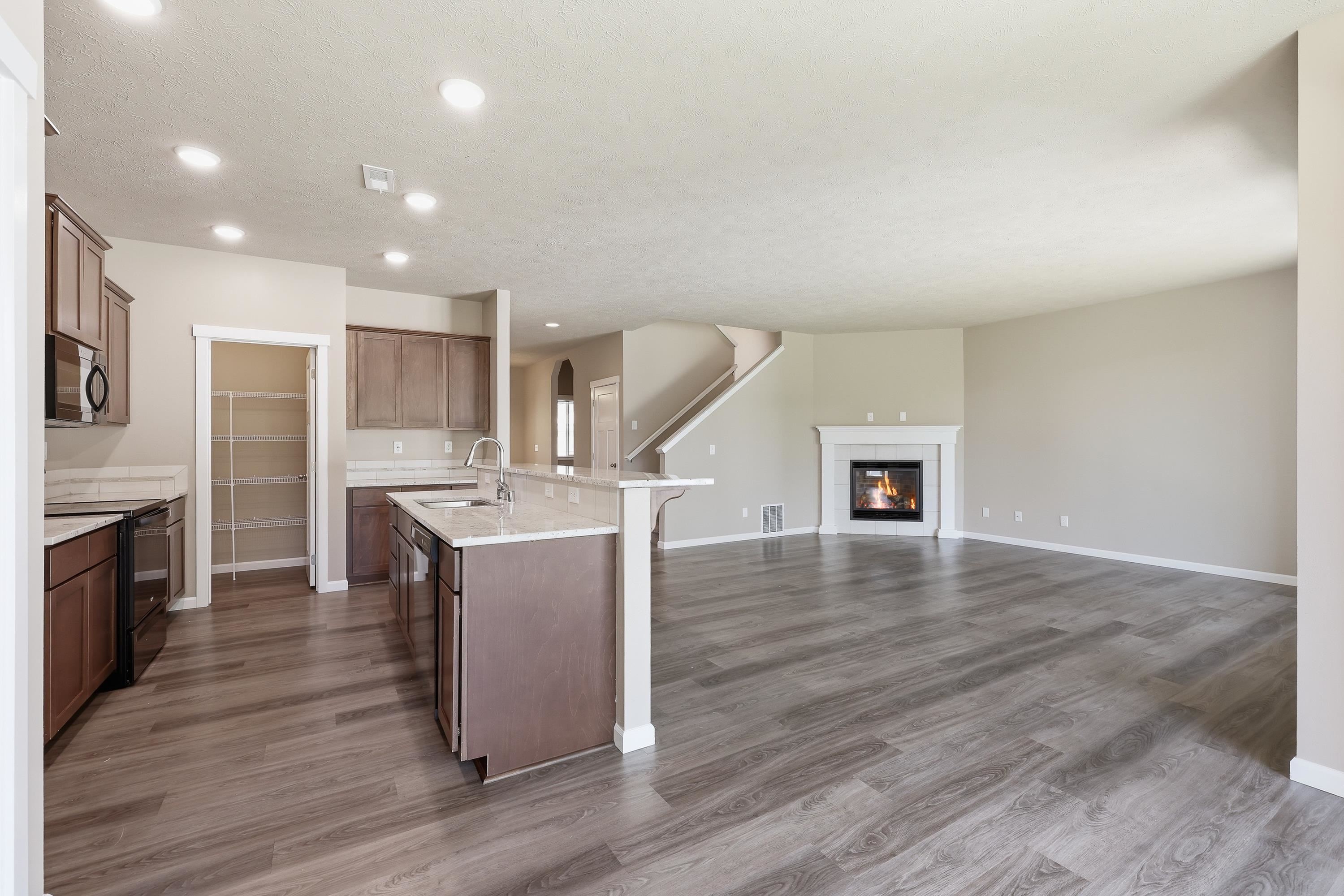 8318 N Summerhill Ln - Photo 5