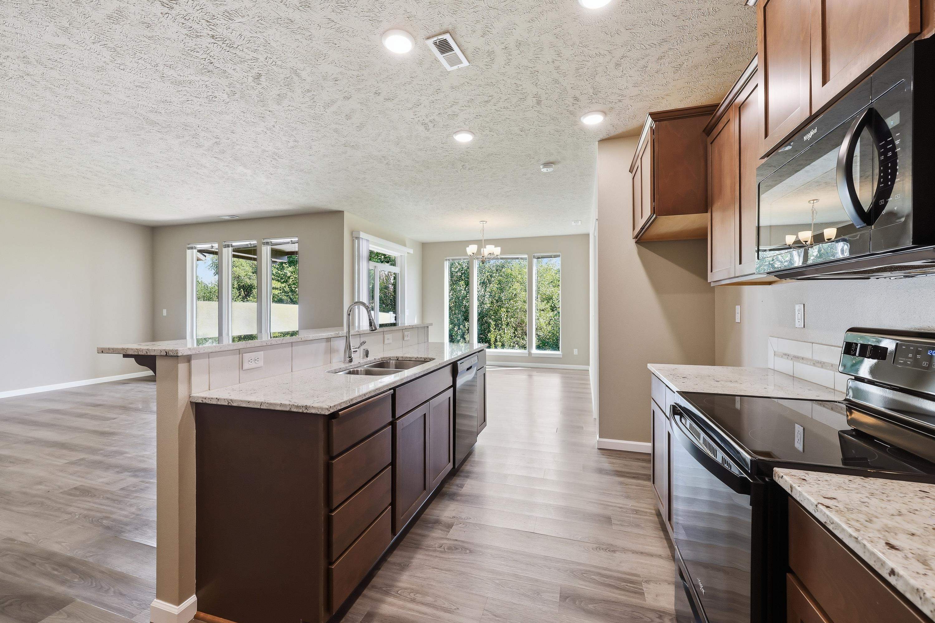 8318 N Summerhill Ln - Photo 6