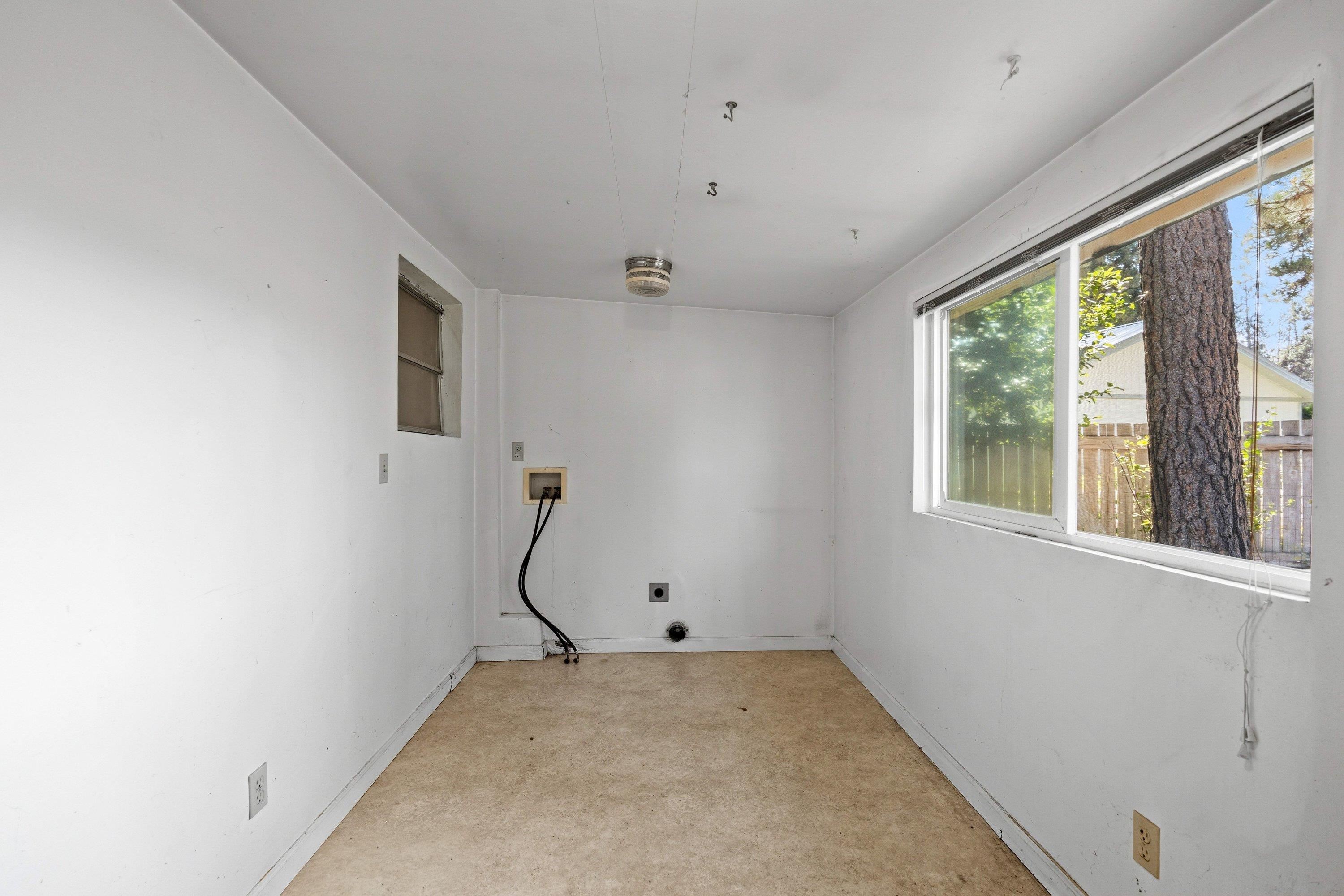 6447 Kathy Pl - Photo 9