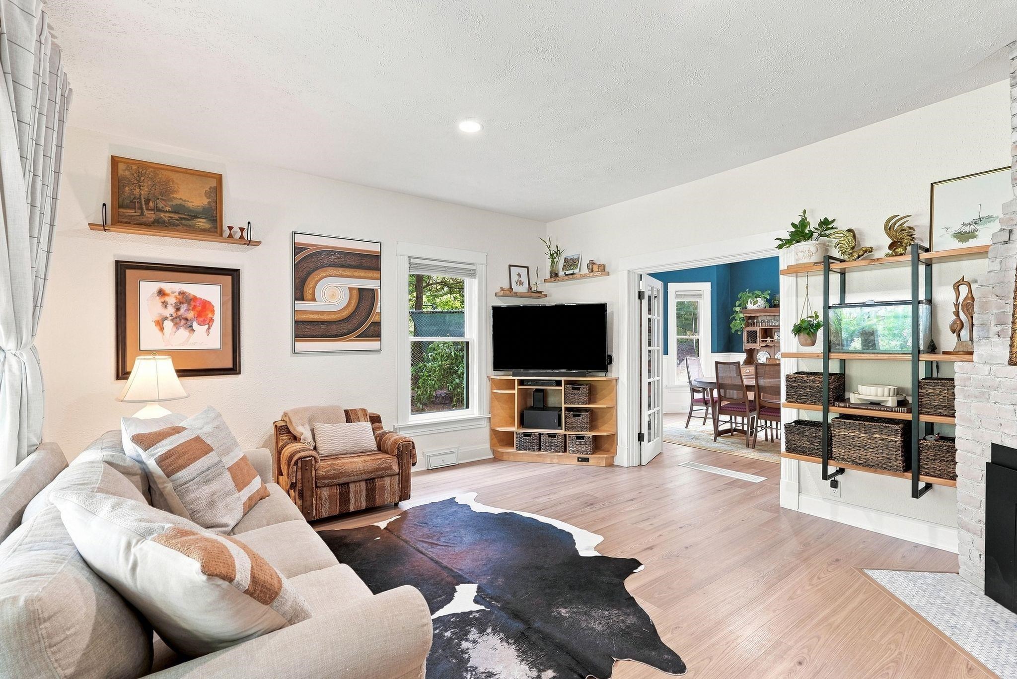 1039 W 11TH Ave - Photo 6