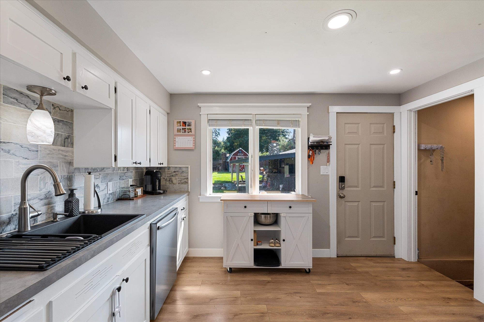 6516 N Hartley St - Photo 11