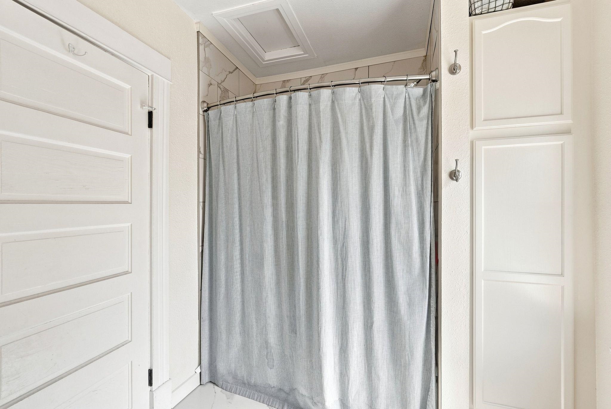 1039 W 11TH Ave - Photo 23