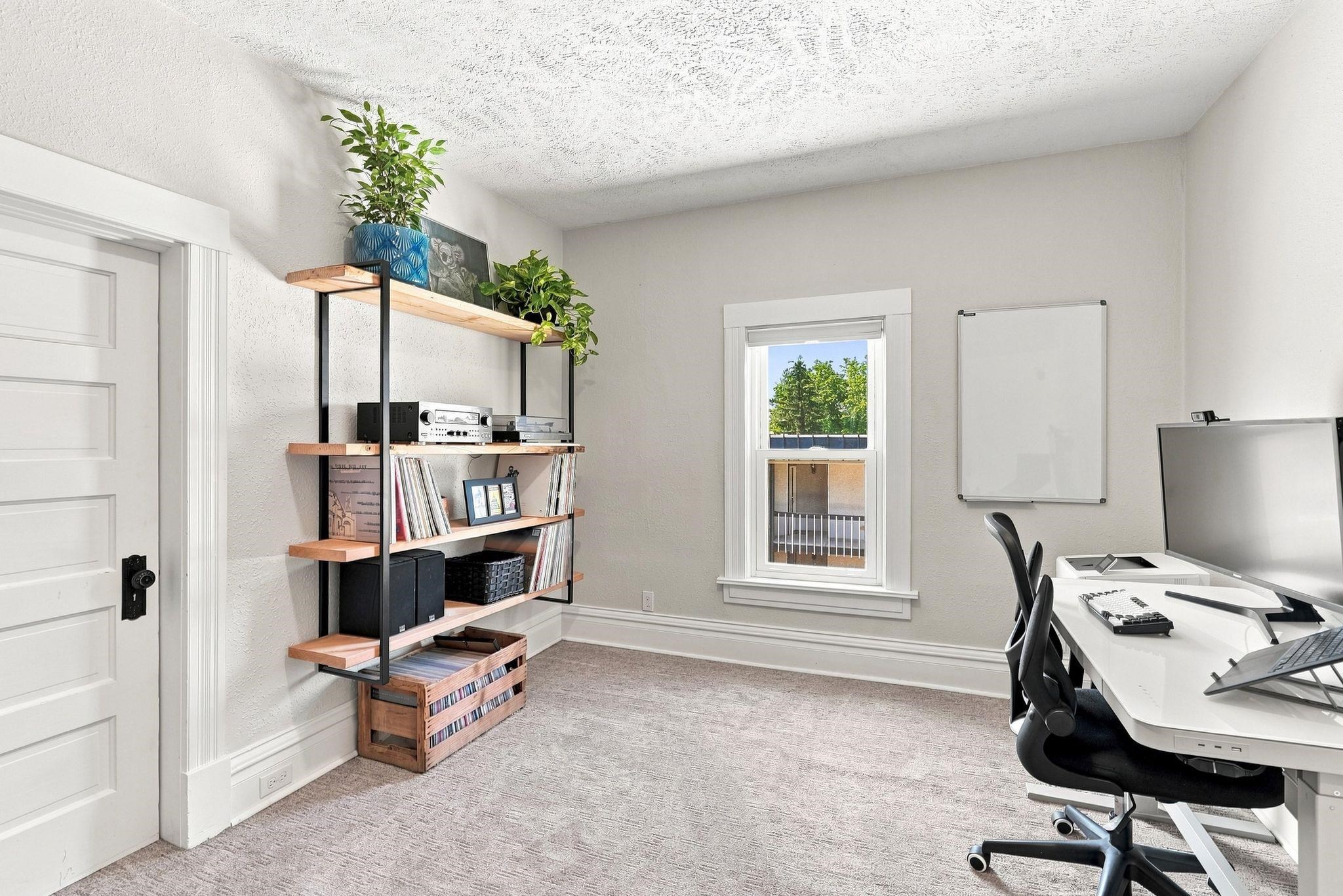 1039 W 11TH Ave - Photo 28