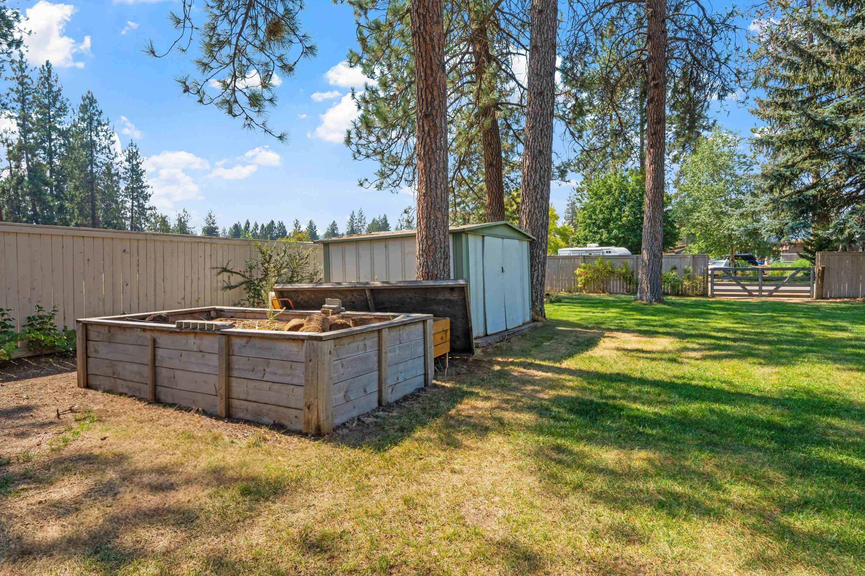 6447 Kathy Pl - Photo 14