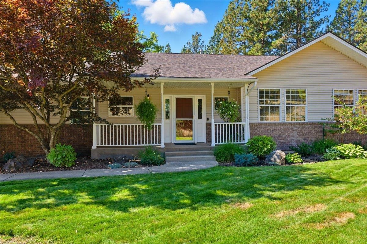 10924 S Latah Ln - Photo 3