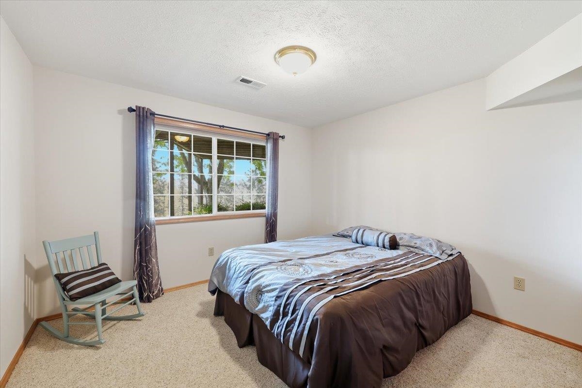 10924 S Latah Ln - Photo 34