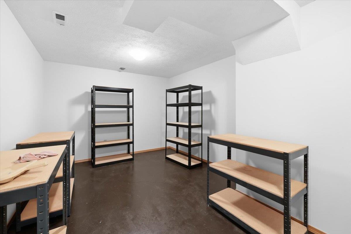 10924 S Latah Ln - Photo 37