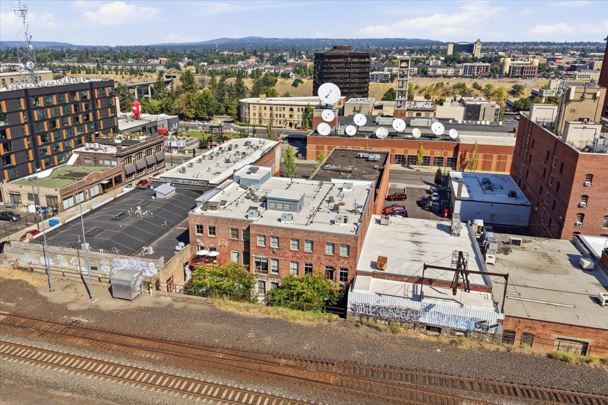 1221 Railroad Aly - Photo 44