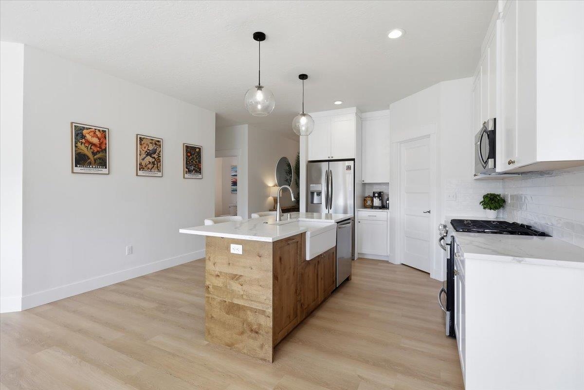 1109 N Country Club Dr - Photo 8