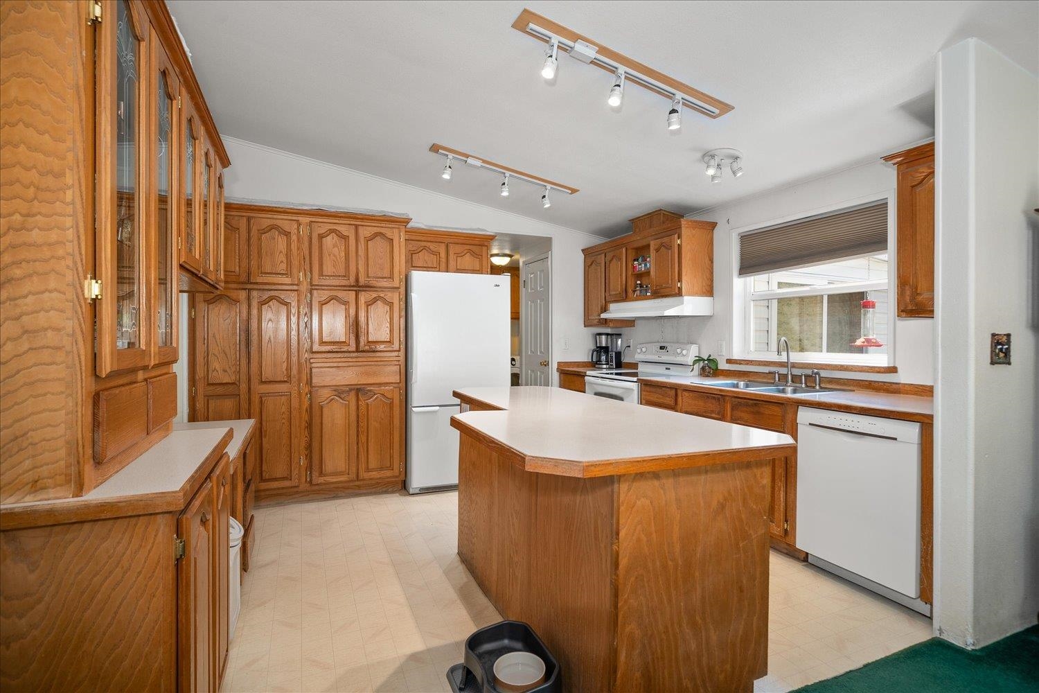 17405 E Rocky Top Ln - Photo 10