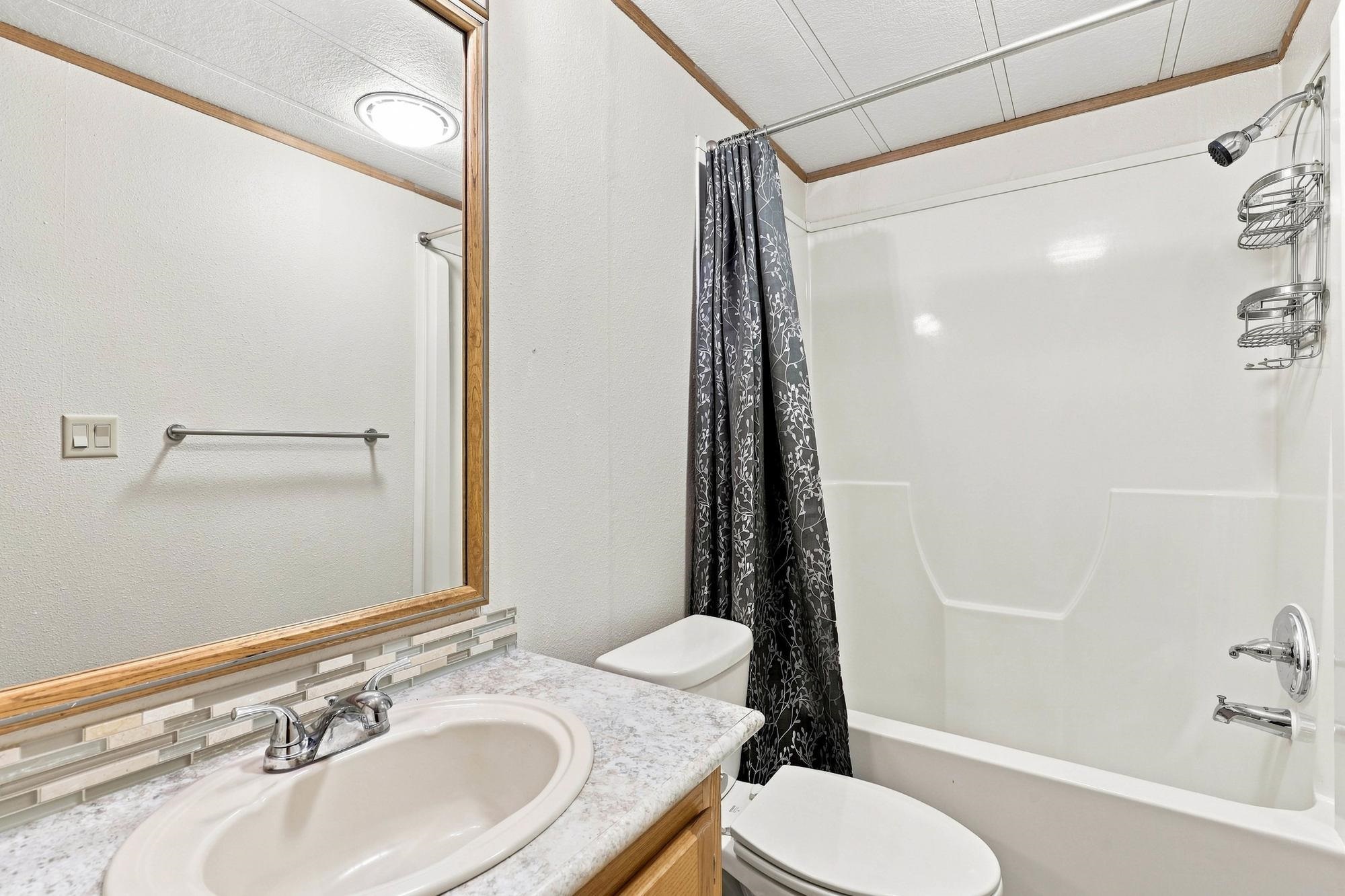 2601 N Barker Rd - Photo 14
