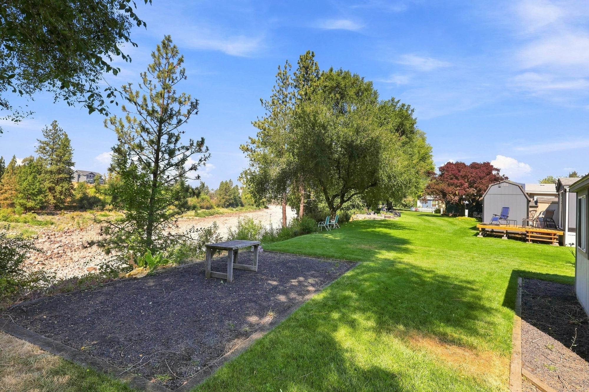 2601 N Barker Rd - Photo 17