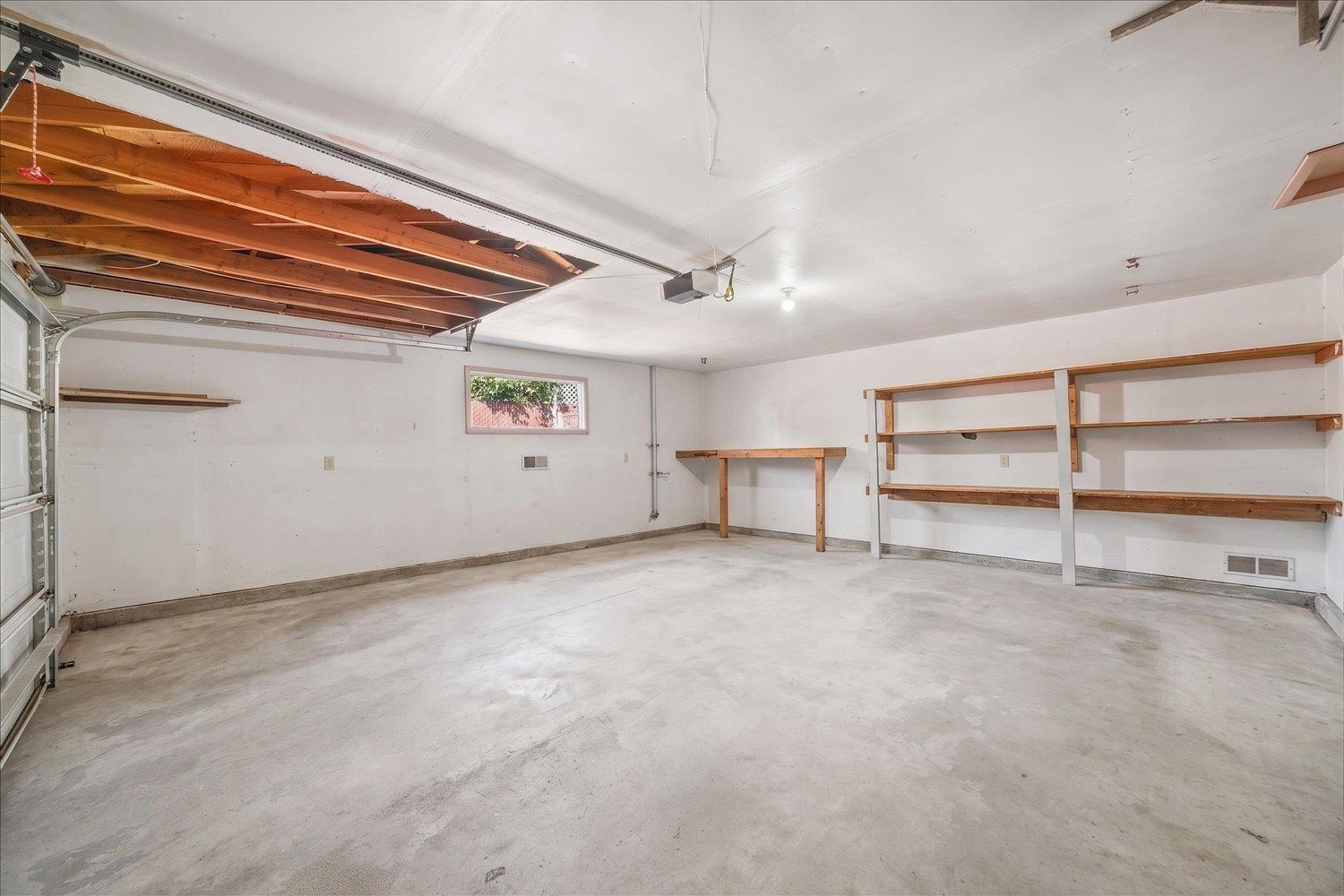 7011 N F St - Photo 46