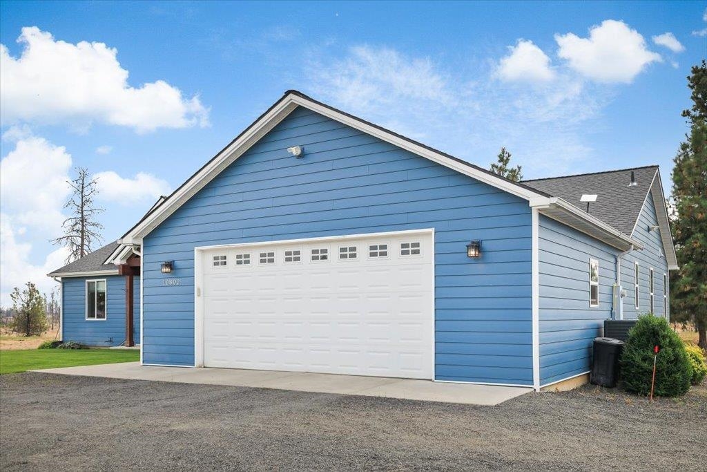 10802 S Medical Lake Rd - Photo 3