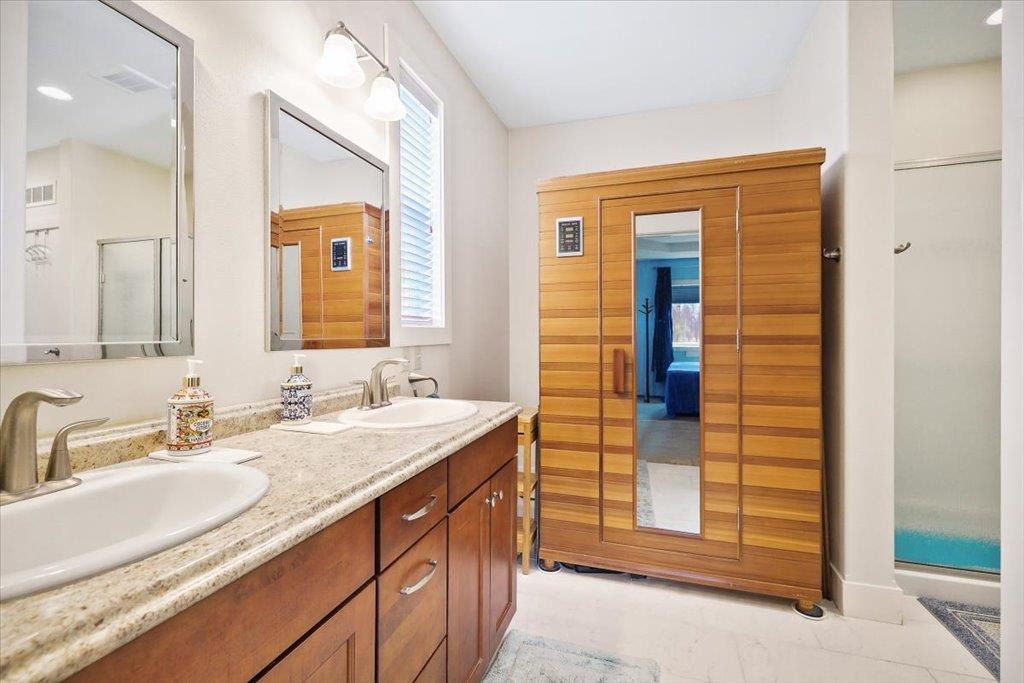 10802 S Medical Lake Rd - Photo 17