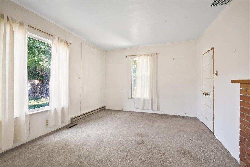 1721 W Main Ave - Photo 5
