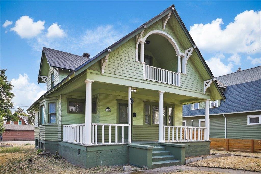 1421 W Indiana Ave - Photo 2