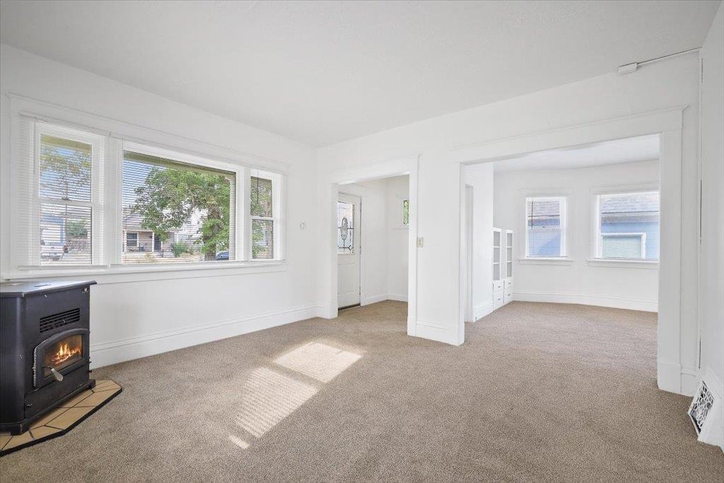 1421 W Indiana Ave - Photo 6