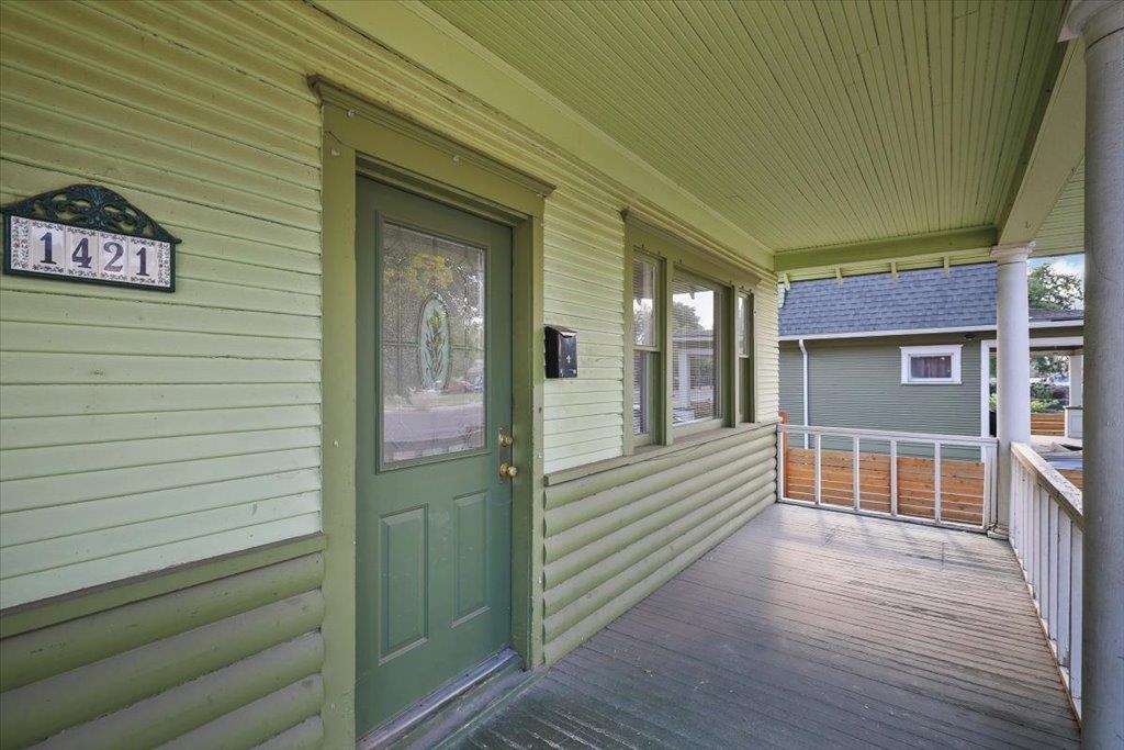 1421 W Indiana Ave - Photo 3